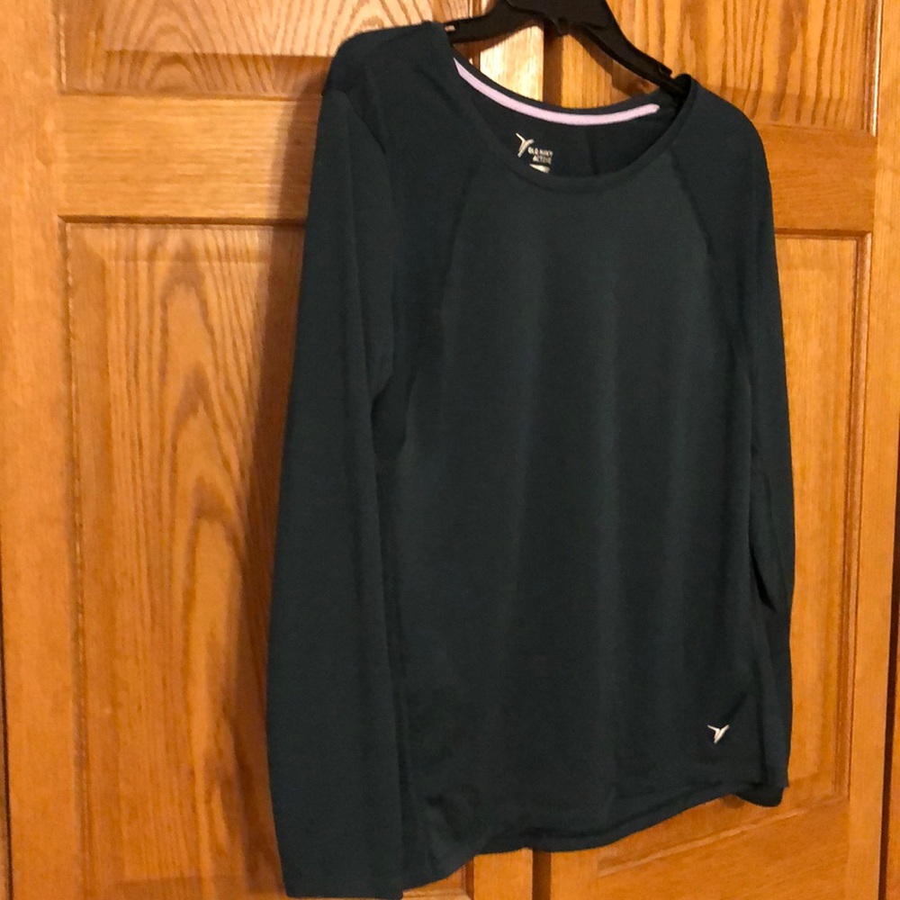 Old Navy DryFit Long Sleeve Shirt